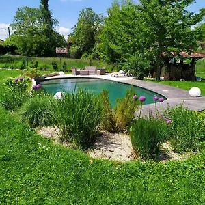  Bed & Breakfast La Fee Des Eaux